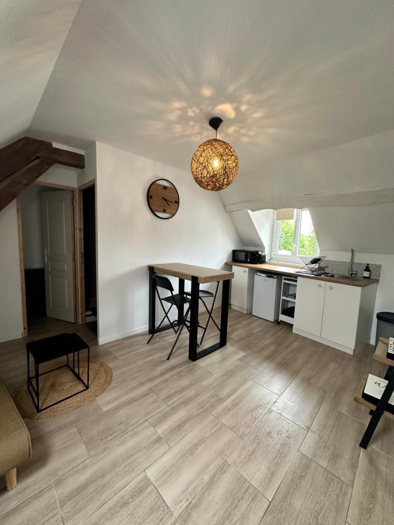 Appartements Pacy-Sur-Eure Экстерьер фото